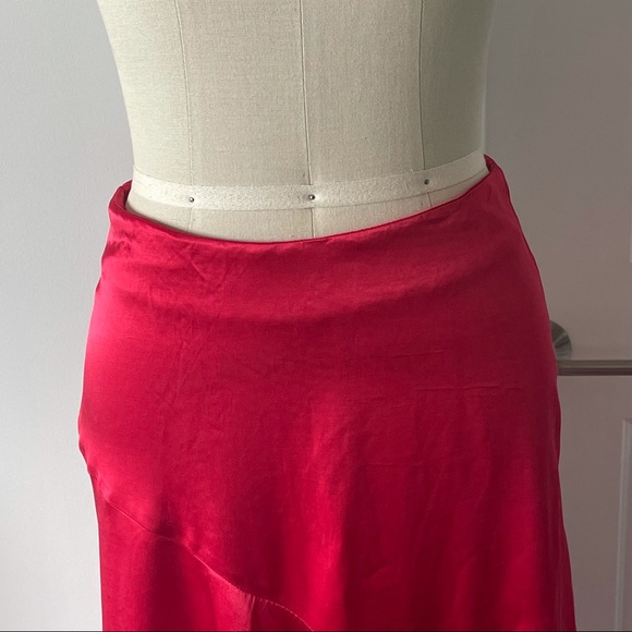 H&M Asymmetrical Skirt - Picture 5 of 5